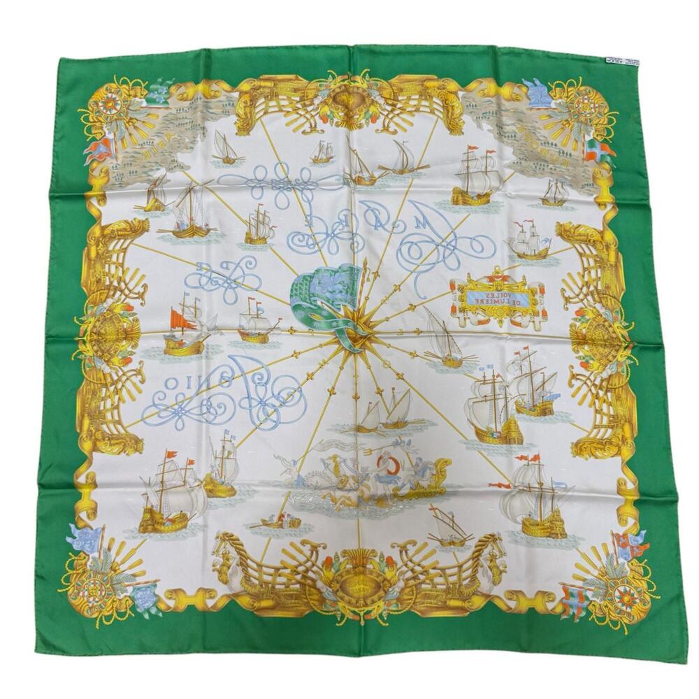 HERMES Authentic Green Scarf - Picture 2 of 7